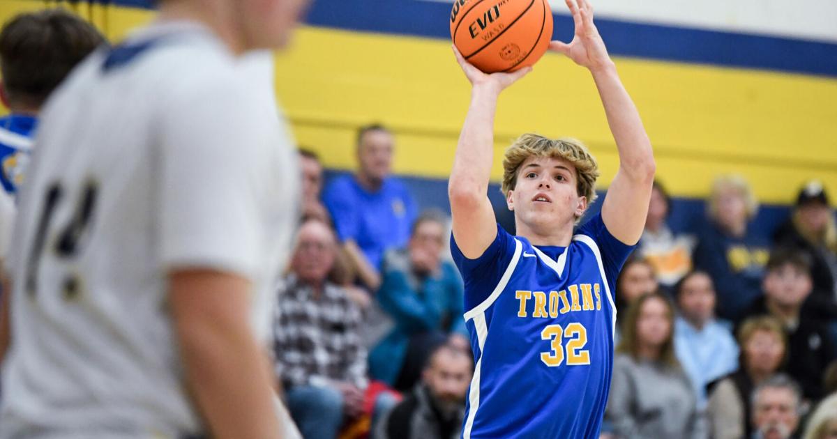 Roundup: GC tops Rockets in R4 play; Trojans rolled past Reynolds in R1 ...