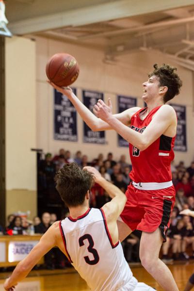 Mele Scores 32 To Lift Hornets Past Huntingdon 68 47 Sports