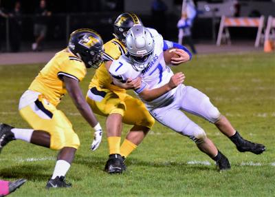 Farrell Rolls Past Reynolds 51 0 To Clinch Region 1 Crown