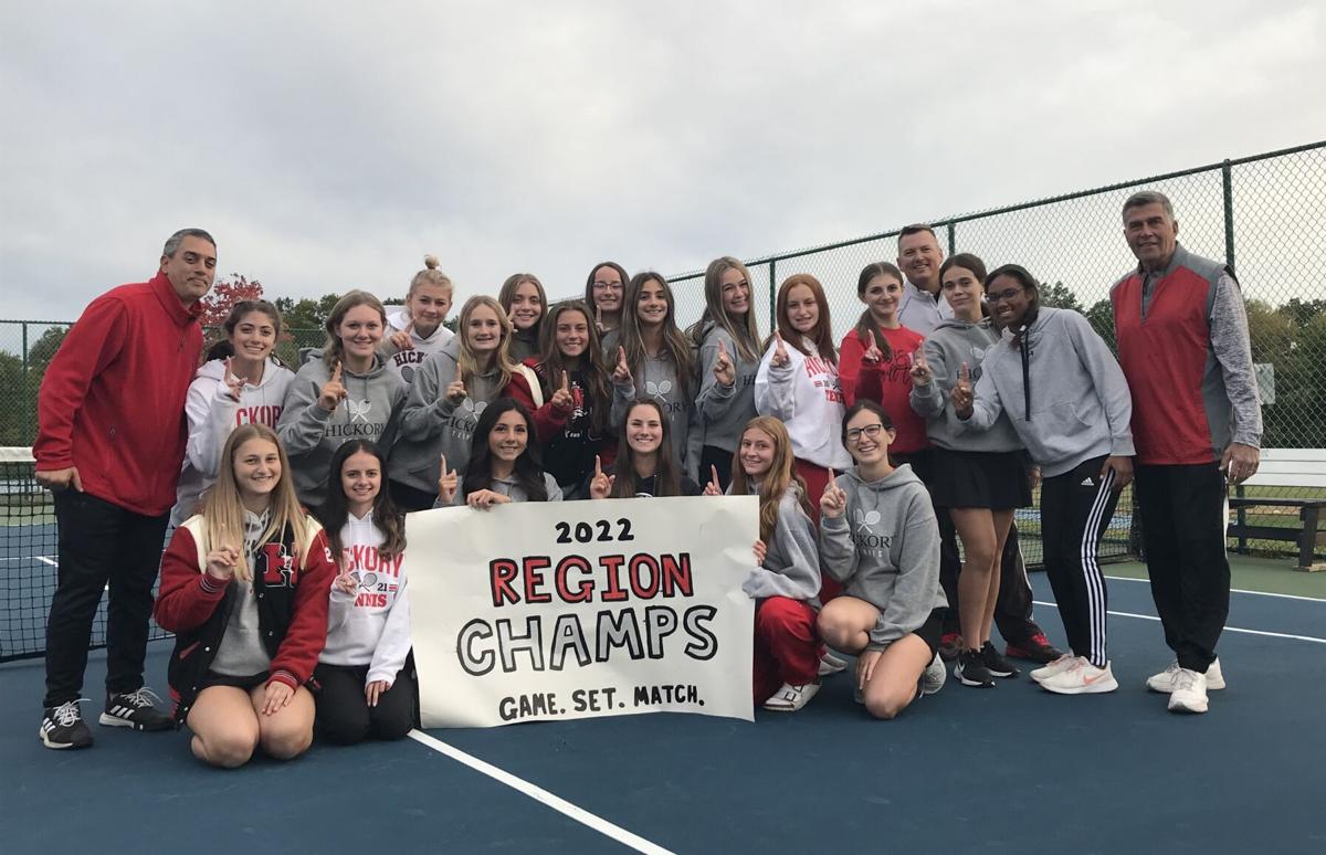 Roundup: Hickory tennis clinches Region 1 championship | Sports |  sharonherald.com