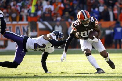 Is Jarvis Landry playing today vs. the Raiders? Latest news on Browns WR