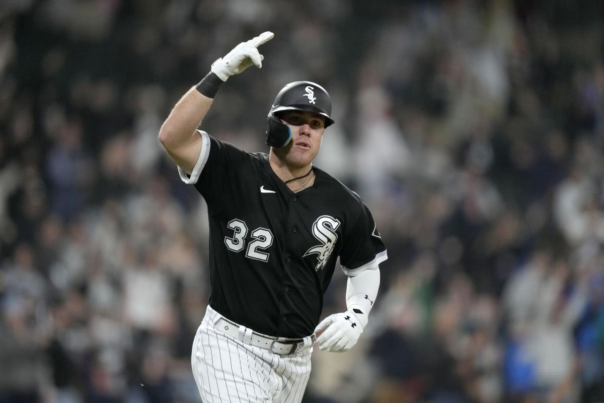 When will roster transformation continue for Chicago White Sox