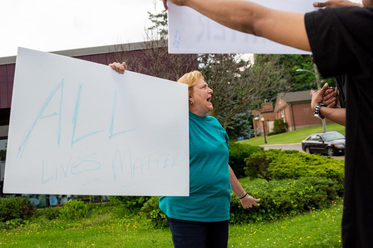 SharpsvilleProtest-TM-18.jpg
