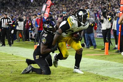 Steelers still alive after last-minute 16-13 win over Ravens, Sports