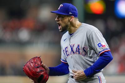 Rangers' Jonah Heim joins exclusive club with heads-up play in MLB