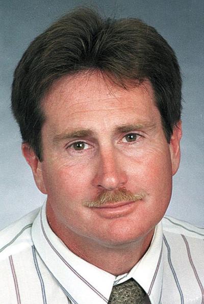 sig Farrell, Ed