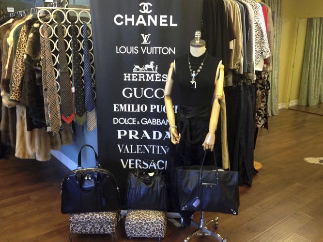 Top 10 Best Louis Vuitton Outlet in Bloomington, MN - October 2023 - Yelp