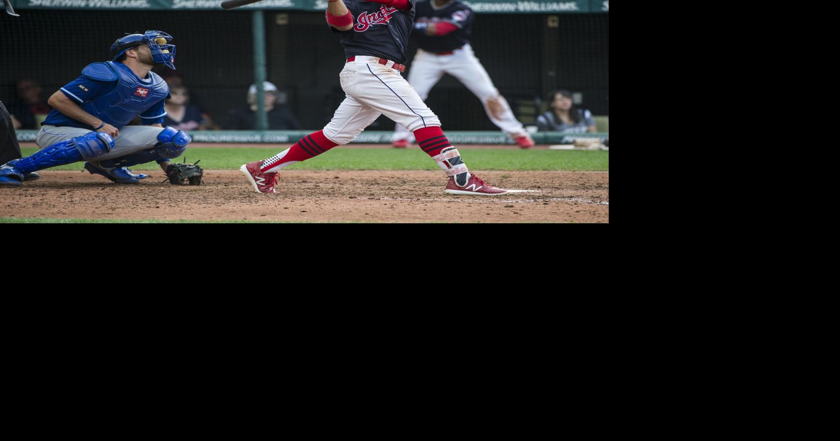 MLB  Indians 6, Royals 2: Lindor hits 2 home runs, 2 doubles