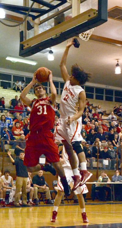 Big Reds Oust Bishop Mccort 61 54 At Clarion Univ Sports Sharonherald Com