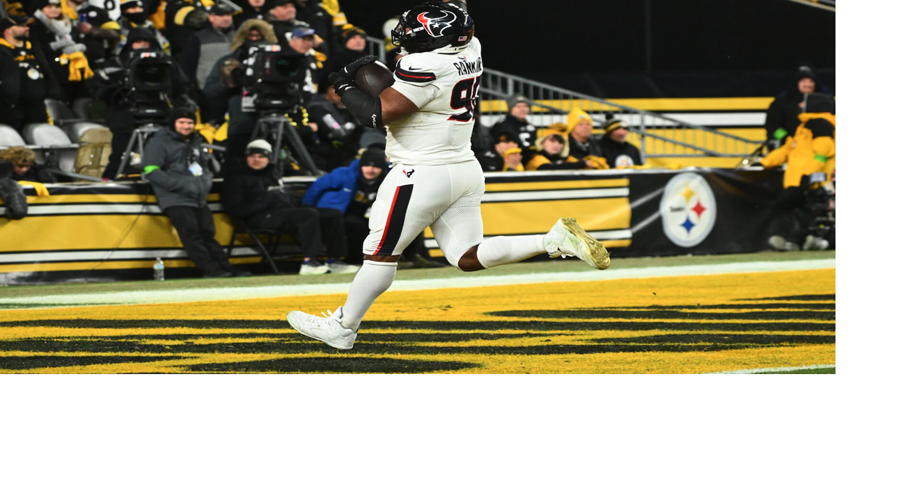 Texans stifle Rodgers and the Steelers, 30-6; Tomlin's 7th straight playoff loss