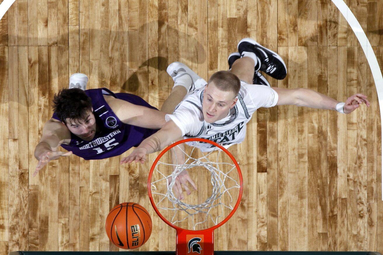 Top 25 Capsules Young leads Northwestern past No. 10