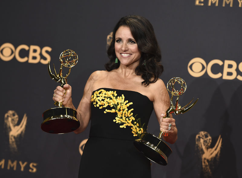 Veep star Julia Louis-Dreyfus reveals breast cancer diagnosis Veep star Julia Louis-Dreyfus reveals breast cancer diagnosis