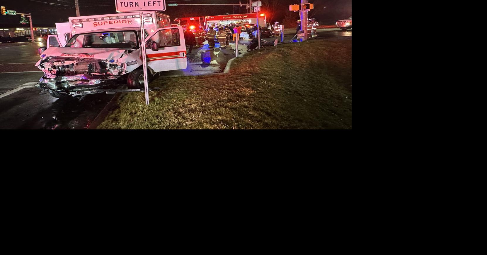 Ambulance, 2 vehicles crash in Hermitage News