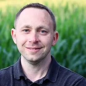 Kelly's GOP primary challenger disqualified from ballot - Vimarsana News