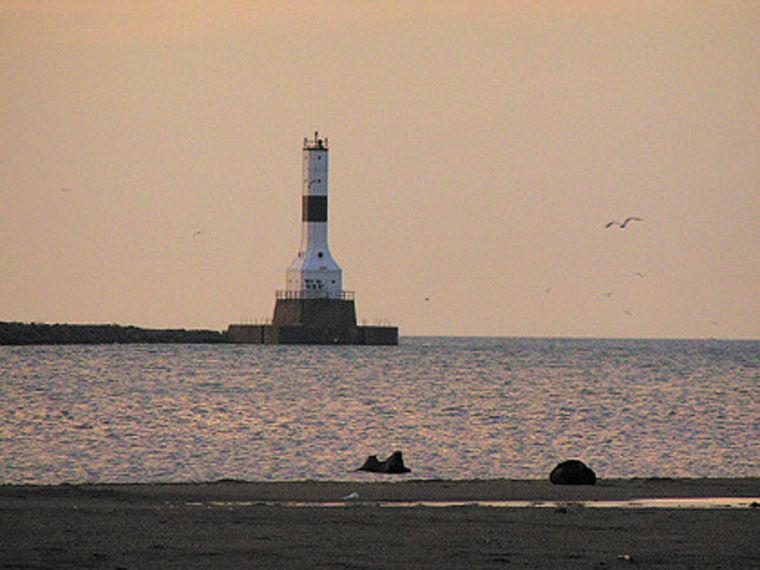 Conneaut (Ohio) Lighthouse on Lake Erie