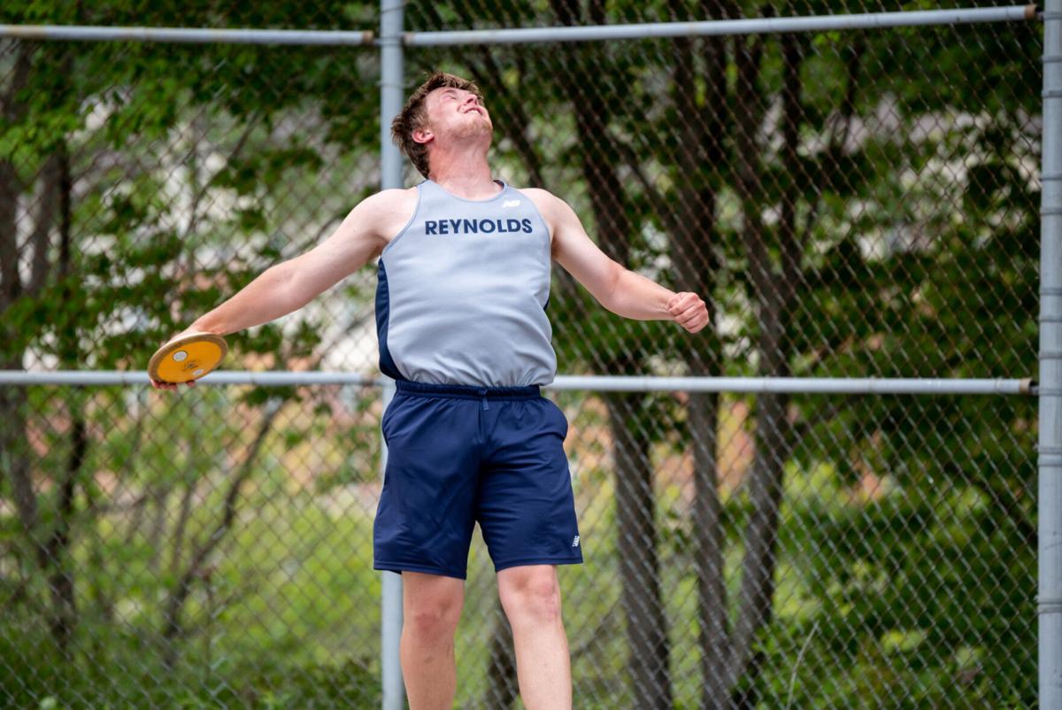D10boysdiscus-TM-2.jpg