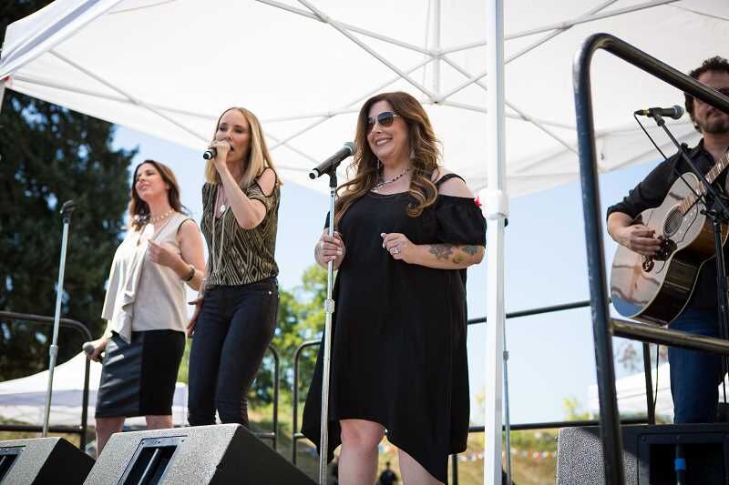 Wilson Phillips highlight Love Bites by Carnie bakery/cafe opening