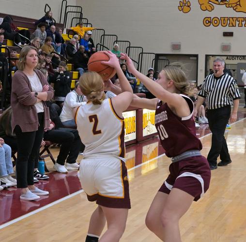 Lady Greyhound Basketball Drops Division Game to Rival Big Spring