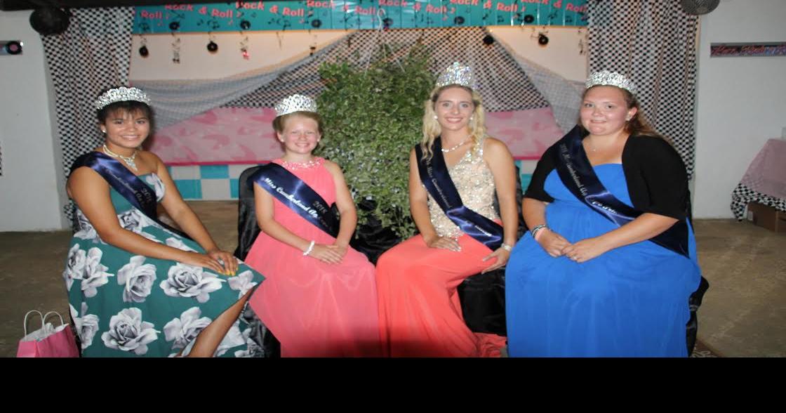 Ag Expo Queens receive their crowns Vts News