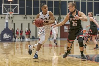 Su Women S Basketball Reclaims First Place With 59 46 Win Over Esu