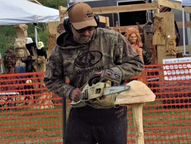 Intricate carvings, talented artists are focus of Chainsaw Carvers