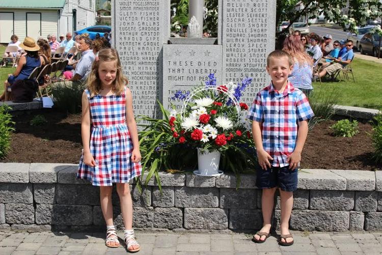 Newburg area residents honor the fallen during Memorial Day service, parade Community News