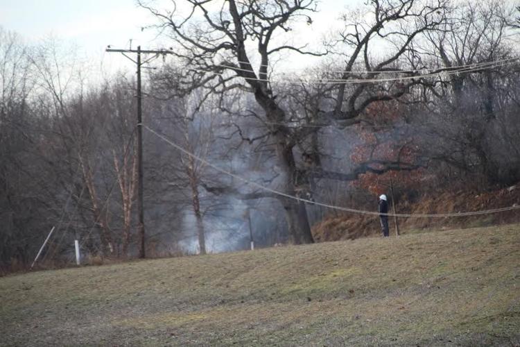 Downed wires, brush fire cause widespread power outage | Local News ...