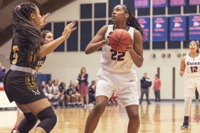 Su Women S Basketball Drops Psac East Matchup To Rival