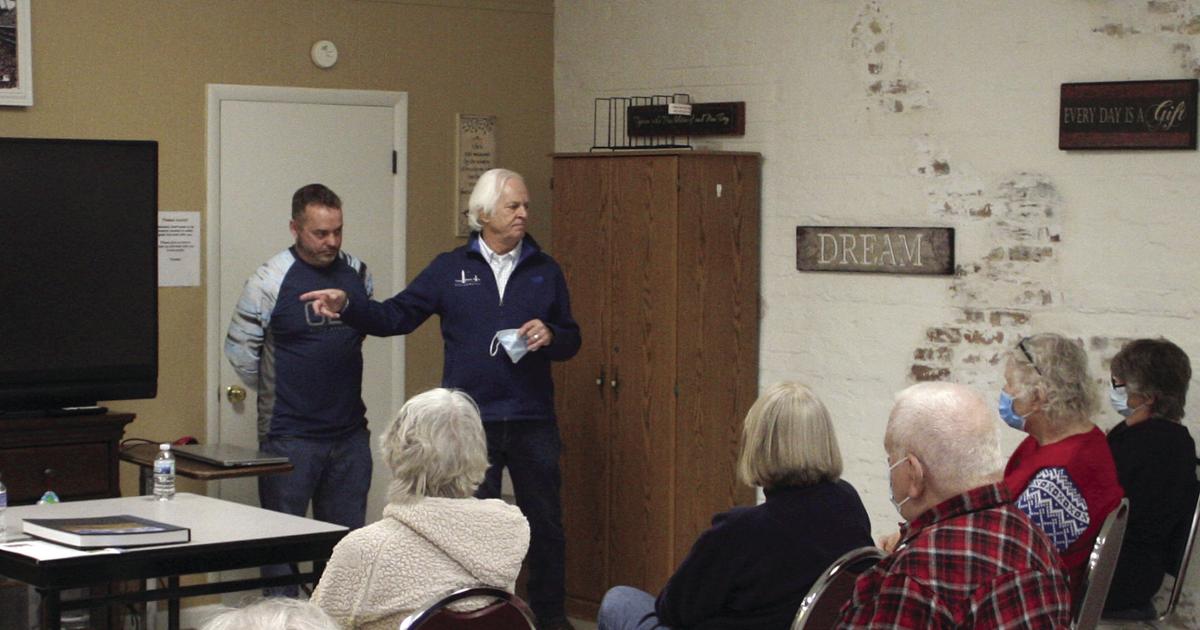 Todd and Brad Reed talk photography, more at Scottville Senior Center | News