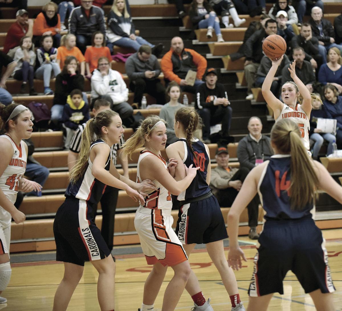 Ludington Girls Score District Victory Against Big Rapids