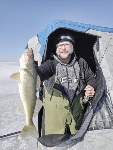 Pike Spearing In Deep Water At Saginaw Bay - Ice Fishing 2024