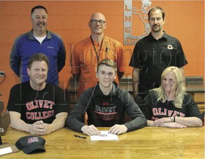 Ludington S Sadler Signs To Play At Olivet College Sports
