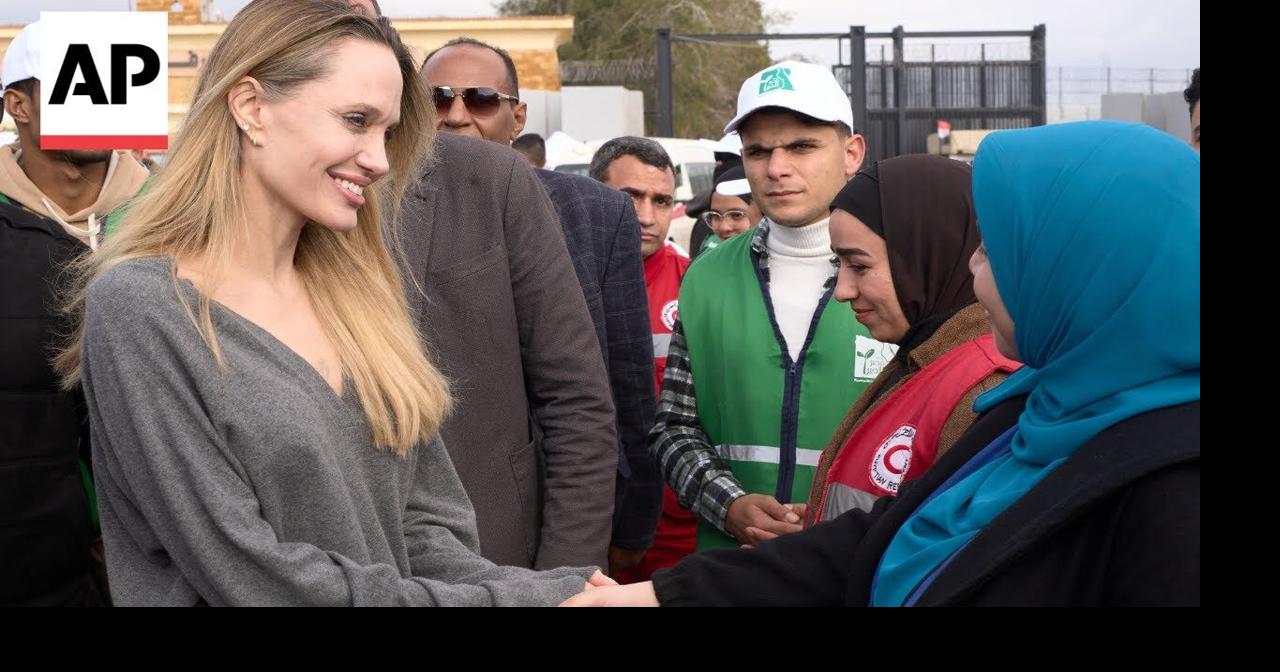 Angelina Jolie visits Egyptian side of border crossing with Gaza Strip