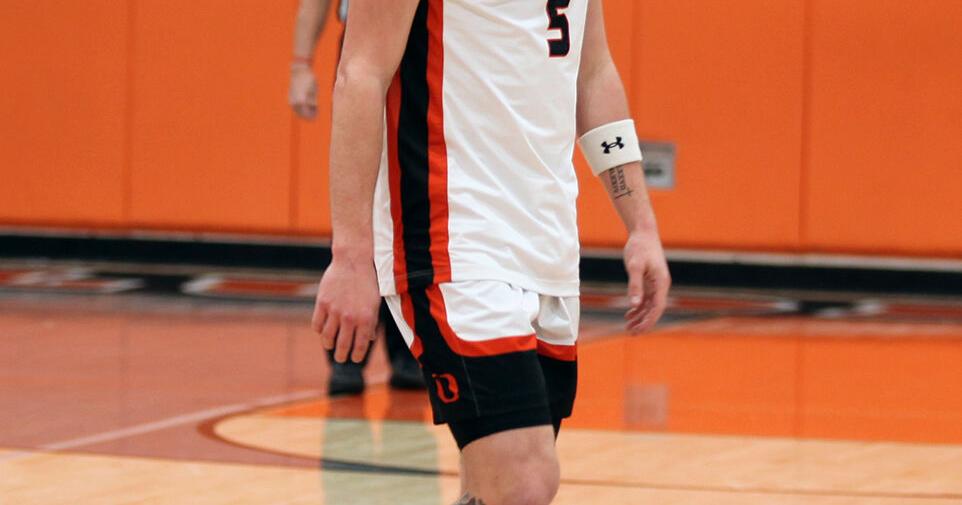 Gunsell reaches 1,000 career points, Ludington defeats Manistee