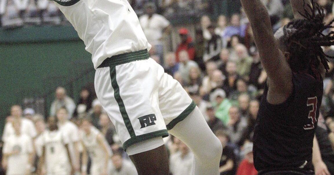 Wallace takes over strong Reeths-Puffer boys team | White Lake Beacon ...