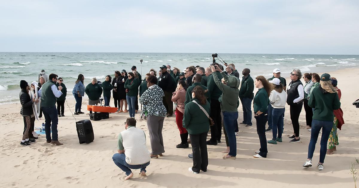 MSU bus tour, president comes to Ludington State Park | News MSU bus tour, president comes to Ludington State Park | News