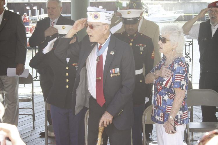 Army Reserve Soldier receives honor at Chicago Cubs MLB Memorial