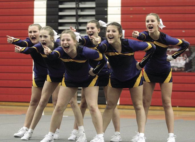 Mason County Central competitive cheer wins Whitehall WMC Jamboree |  Ludington Daily News | shorelinemedia.net