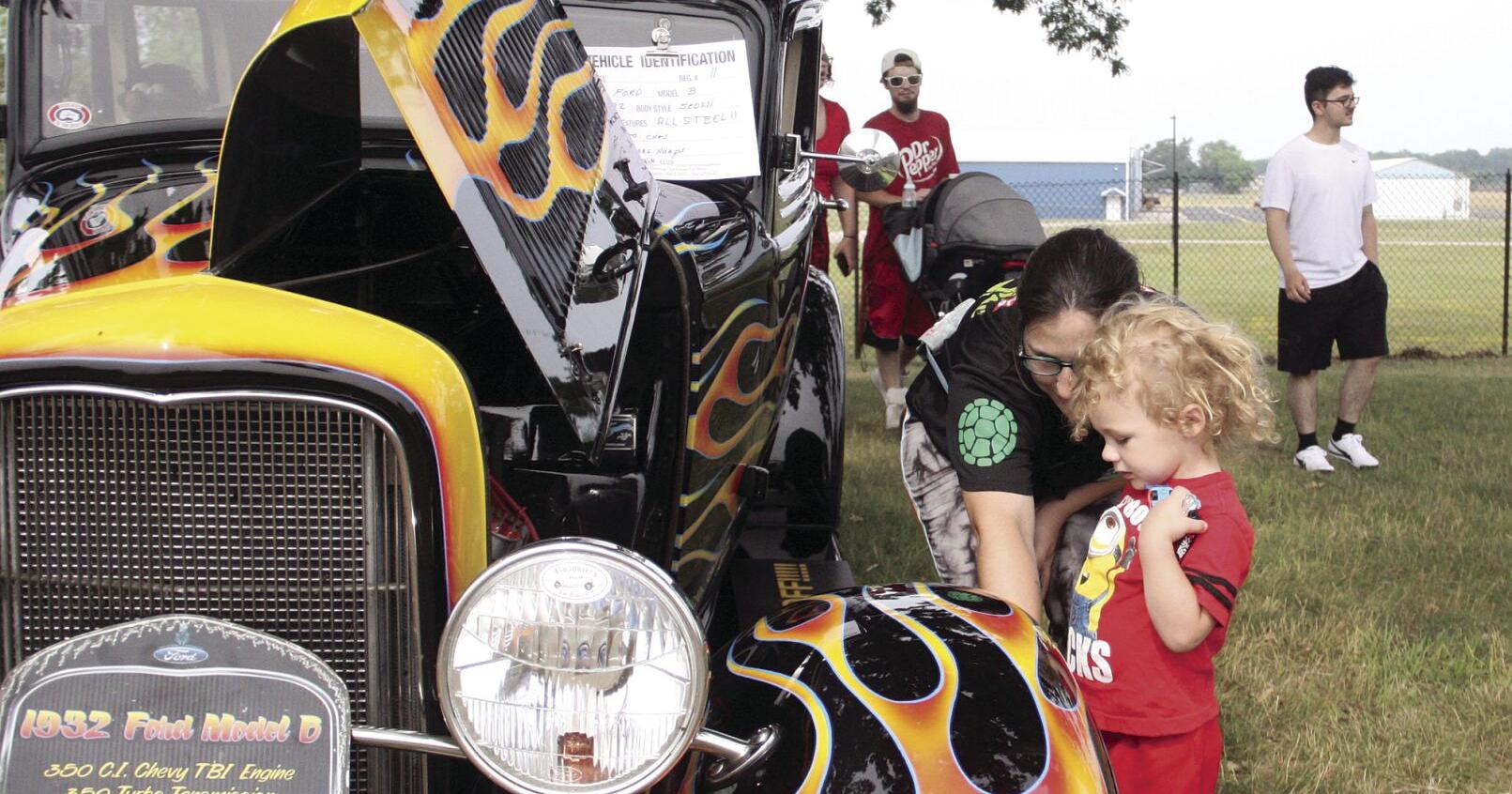 PM Motoring Club shares cherished hobby at car show - Vimarsana News