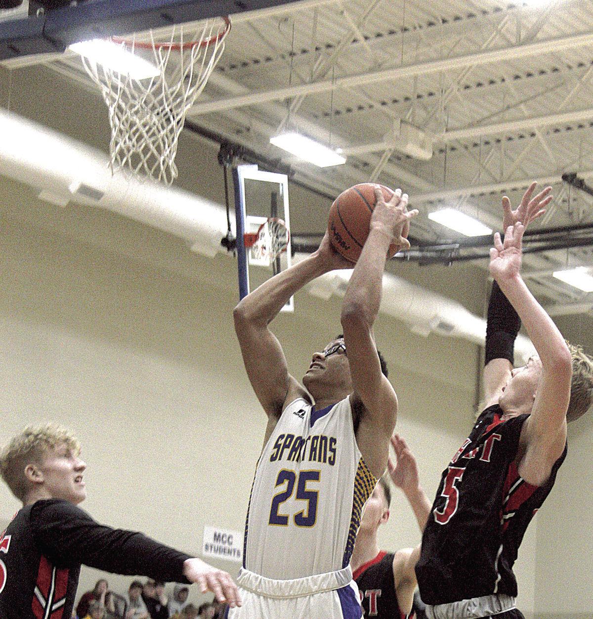 Mason County Central S Interior Game Too Much For Hart Sports