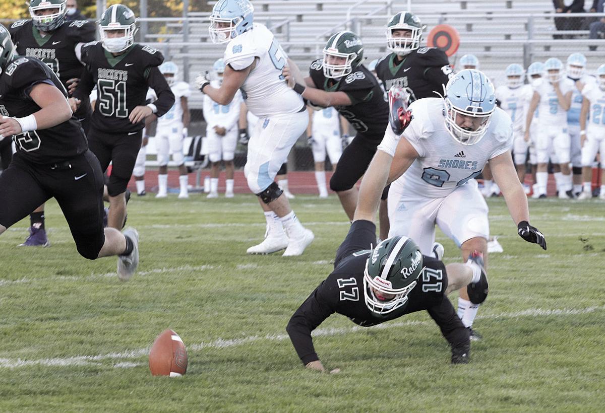 Reeths Puffer Football Has Rough Night In Opening Loss To Mona Shores Sports Shorelinemedia Net