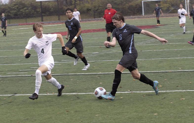 Jt Fansler Reeths-Puffer soccer falls to Forest Hills Northern in regional semis ...
