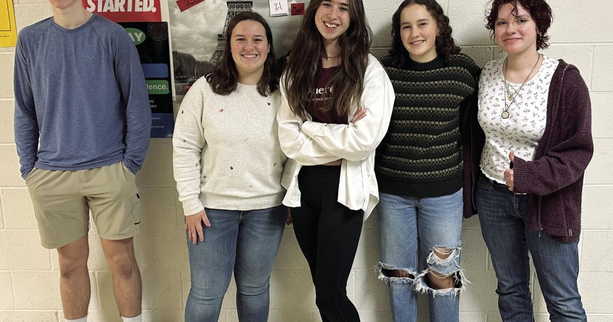LHS students prepare for French adventure | News LHS students prepare for French adventure | News