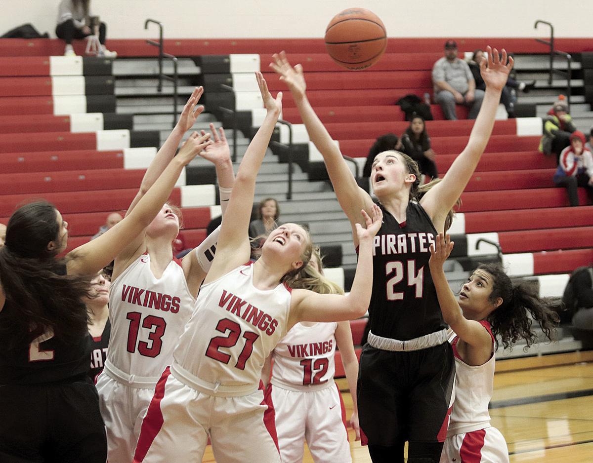 Hart Girls Basketball Fights Off Whitehall Basketball