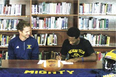 Manistee S Allen Inks To Play Football At Michigan Tech Sports