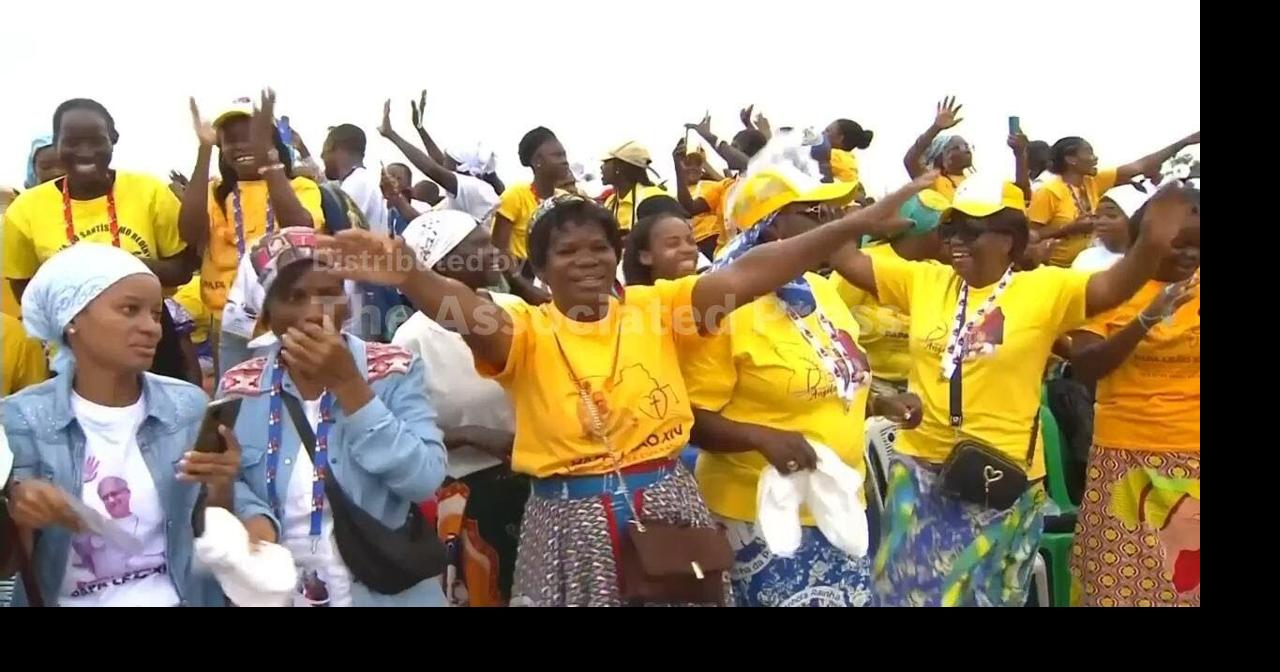 Pope leads mass in Angolan city of Kilamba