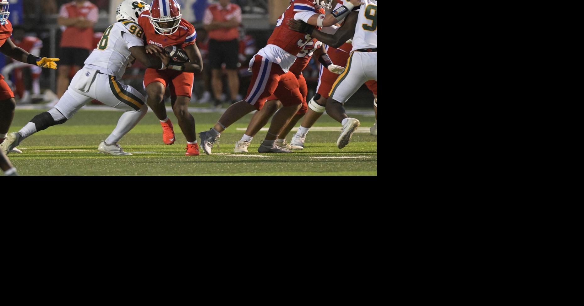 Edna Karr defense overwhelms Evangel in quarterfinal victory in New Orleans