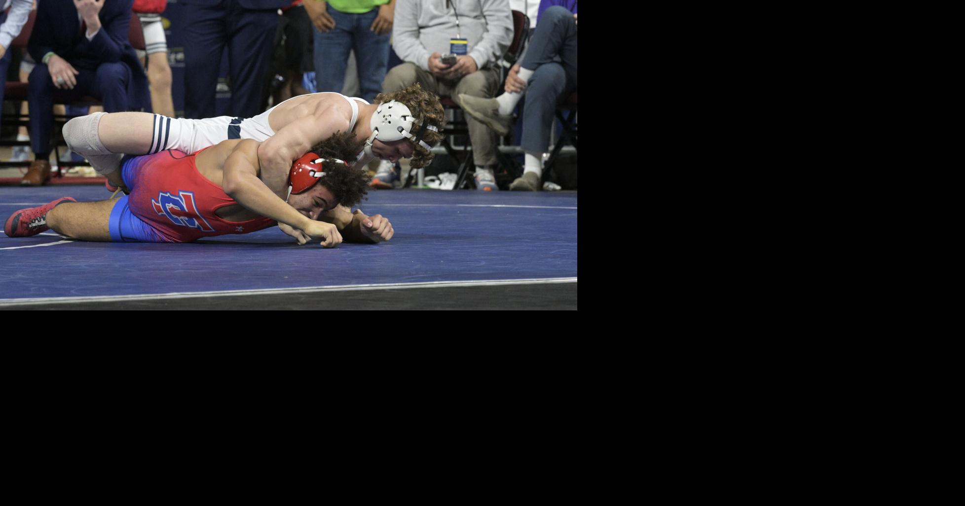 First day recap of LHSAA state wrestling, North DeSoto boys lead Division II qualifying 10 to semifinals