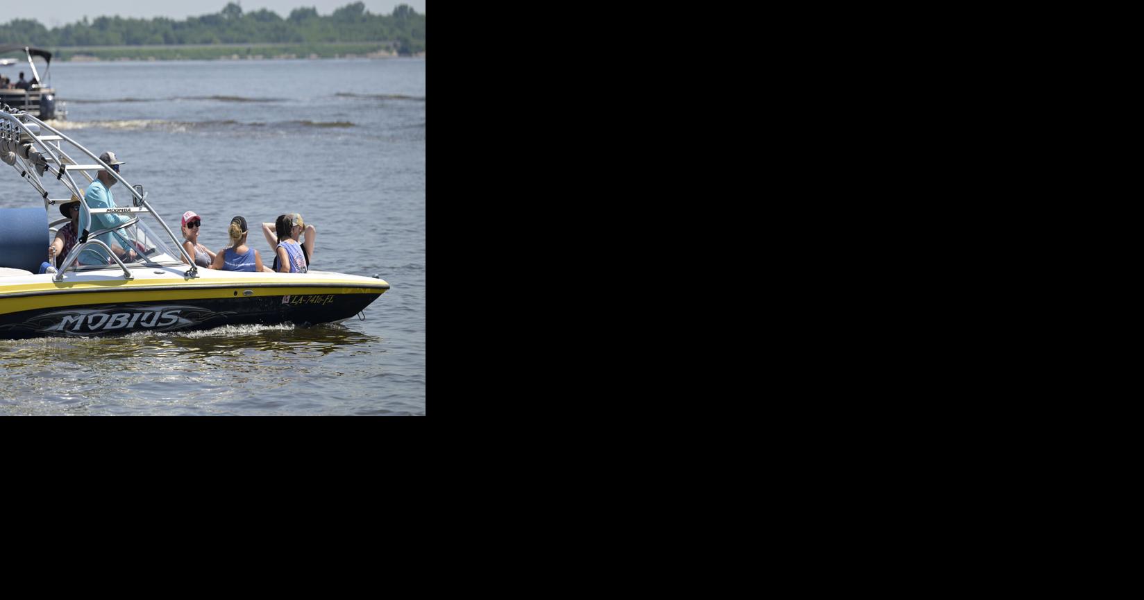 Photos: Sunny skies for Cross Lake Floatilla in Shreveport | Food ...
