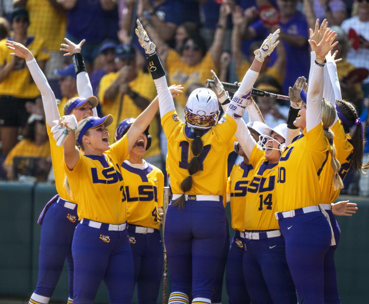 Photos LSU Softball Advances to Super Regional with 90 win over